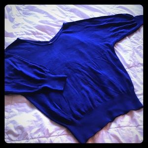 Raglan sleeves sweat top. Size S